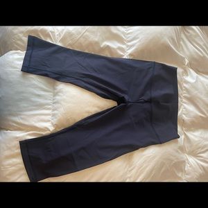 Lululemon Wunder Under Capri